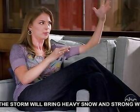Cleavage on Brothers And Sisters s03e09 720p!
