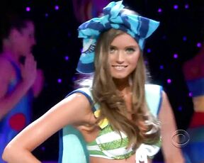 on the runway at the Victorias Secret Fashion Show 2008!