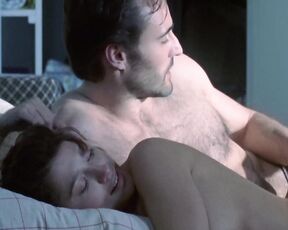 Topless in Rien Dans Les Poches!