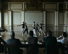 Bare Butt in The Curious Case of Benjamin Button!