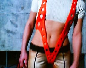 See-Through and Pokers from Fifth Element BTS!