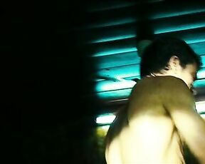 Bare Pussy and in Bikini in Kaerlighed pa film!