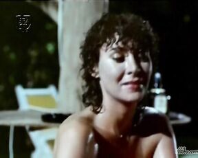 More Nudity in Volapia de Mulher!