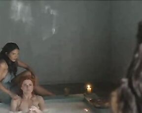 Bare Tits, Ass and Cunt on Spartacus!