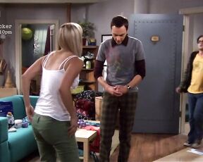 Cleavage and Pokies on The Big Bang Theory!