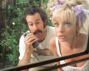 Cleavage and Pokies on My Name Is Earl!