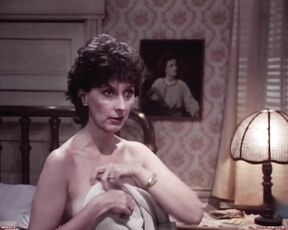 Topless in Reuben Reuben HDTV 1080p!