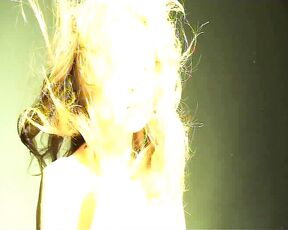 Undressed from Pirelli Calendar 2011 Behind The Scenes!