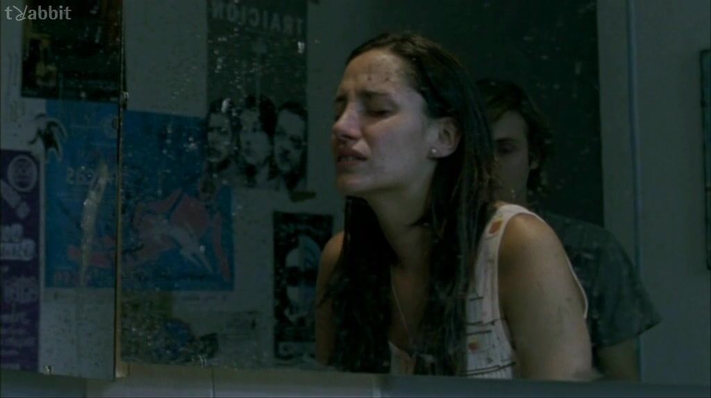 Isidora Urrejola, Jocelyn Anfossy and Fernanda Urrejola Nude in Drama!