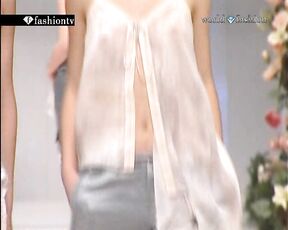 Nude on the catwalk, lots of vids!