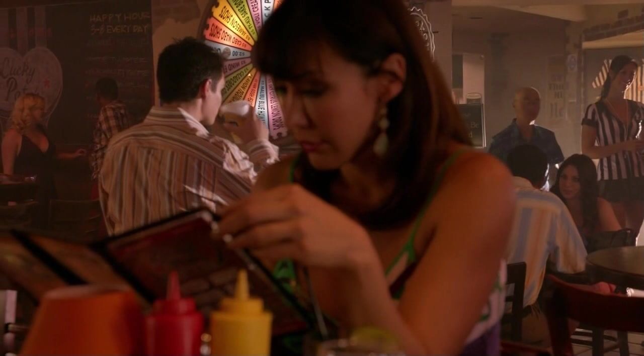 Nude on Dexter s08e07 HiDef 720p!